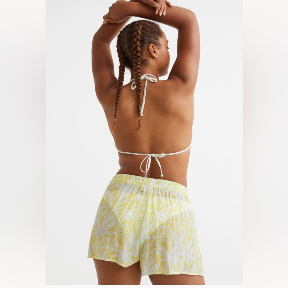 H&M Matching Button Down Short Sleeve / Shorts Set - image 3